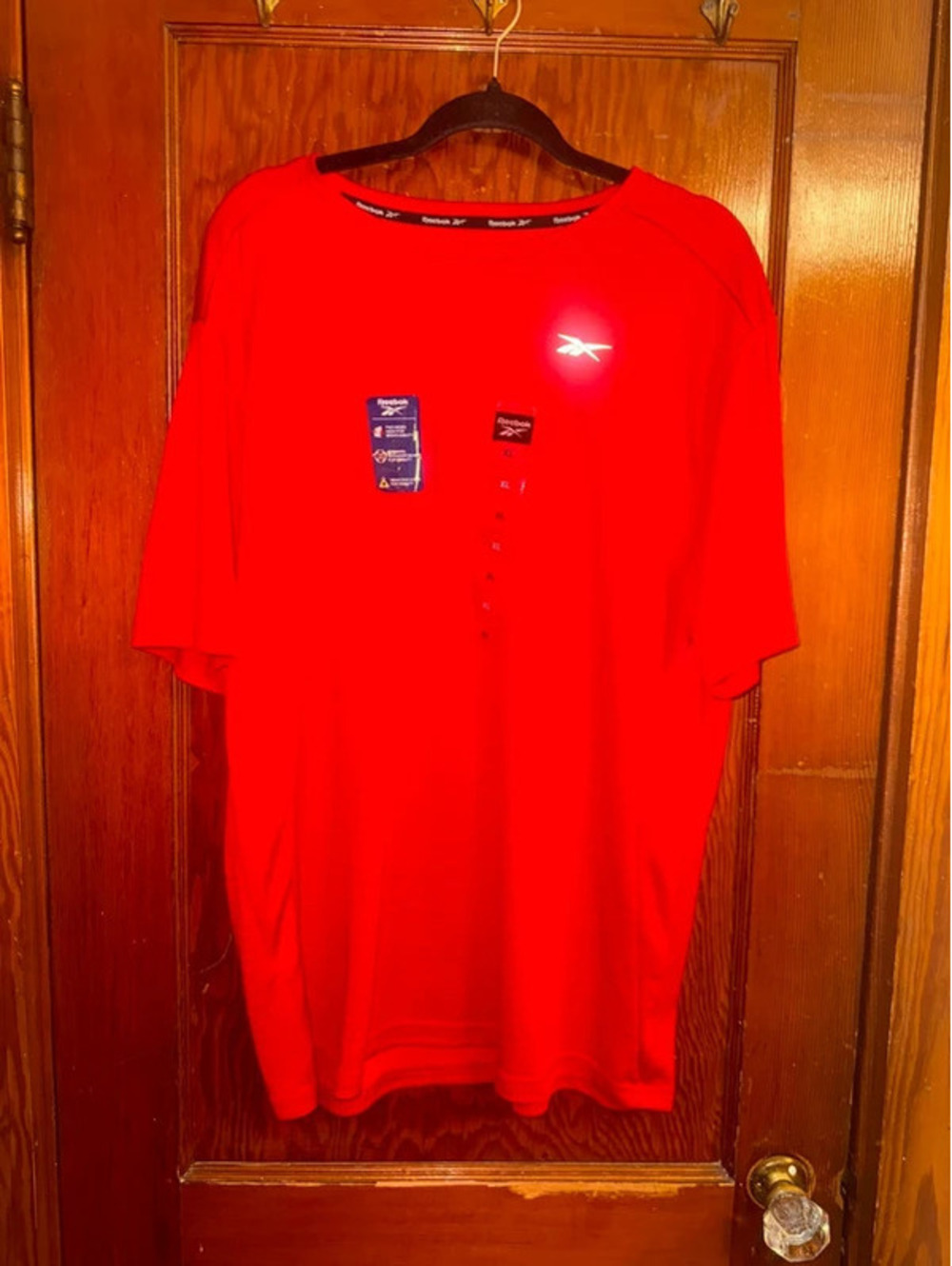 Reebok Red Performance Training Shirt Men’s XL NWT